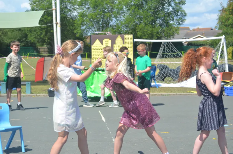 Extravaganza 2025 Part 1 - image 63