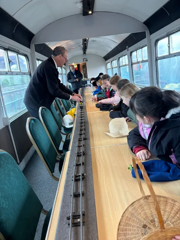 Year 3 Didcot Railway Centre - image 15