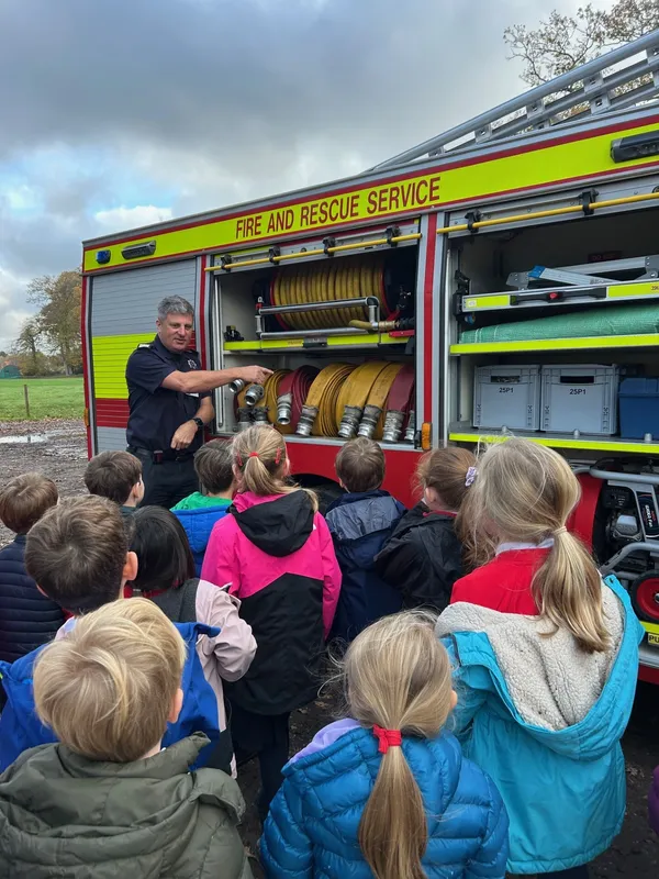 Gallery - created at 2025-11-13 18:38:59 - image 8