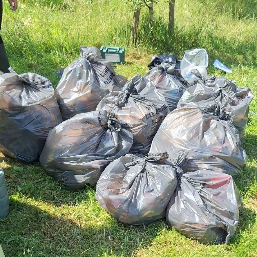 Dolphin Group Litter Pick Shoutout!