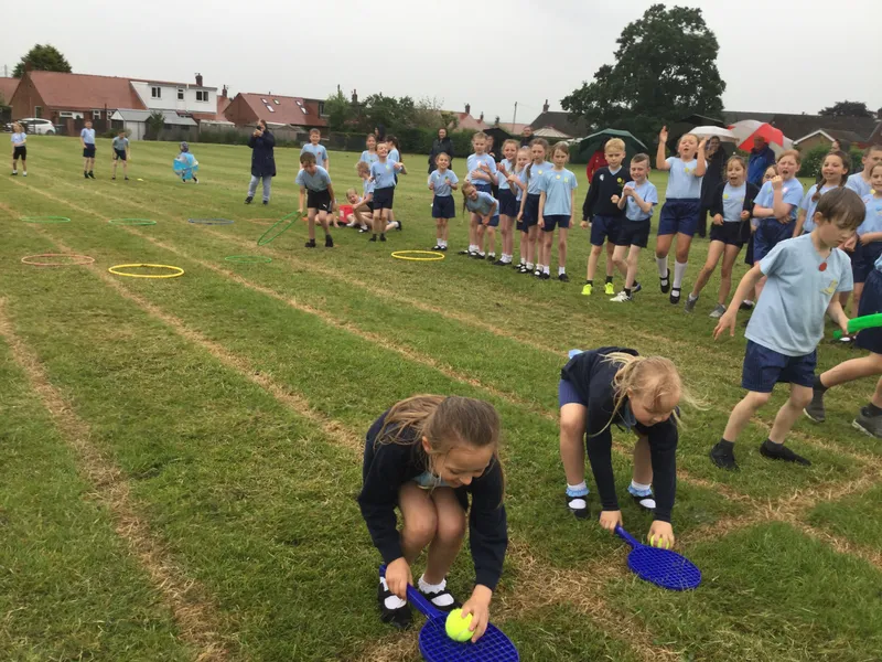 Year 3 & Year 4 Traditional Sports Day Races 04.06.19 - image 8