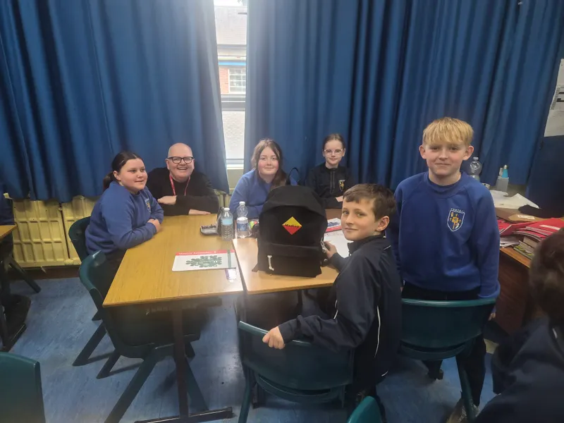 Madlug - image 6 Madlug - image 6