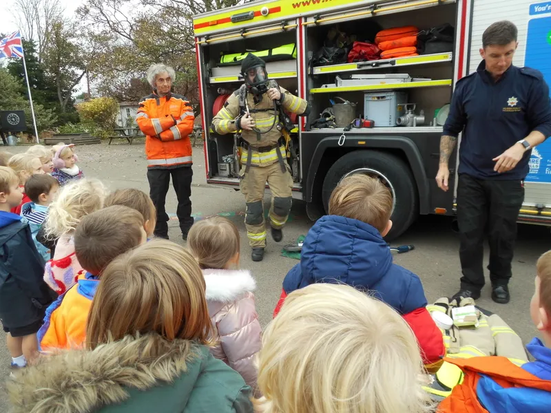 Fire Service visit - image 4 Fire Service visit - image 4