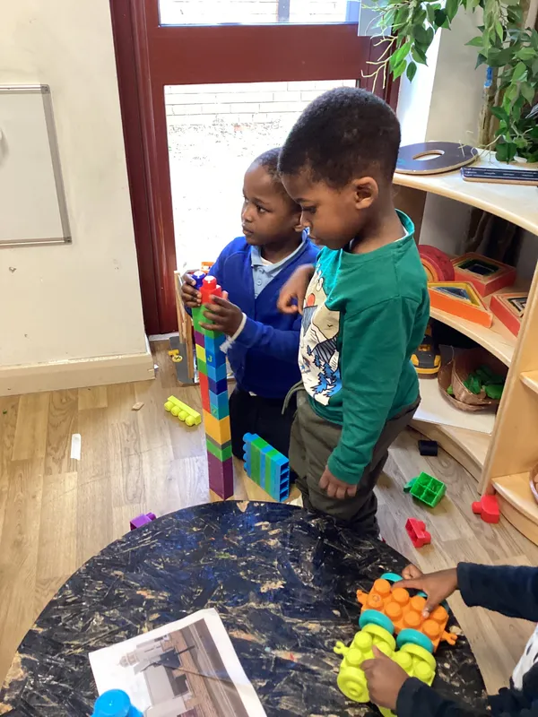 Gallery - created at 2025-04-04 15:41:39 - image 12