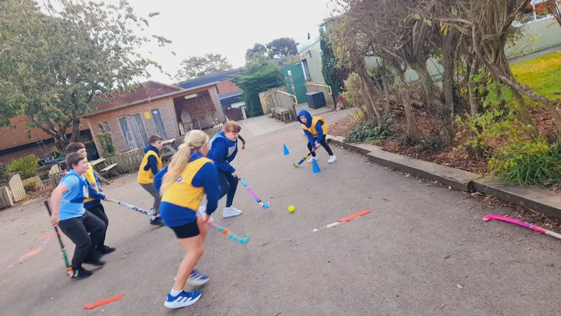 Ospreys - Hockey lesson - image 1 Ospreys - Hockey lesson - image 1