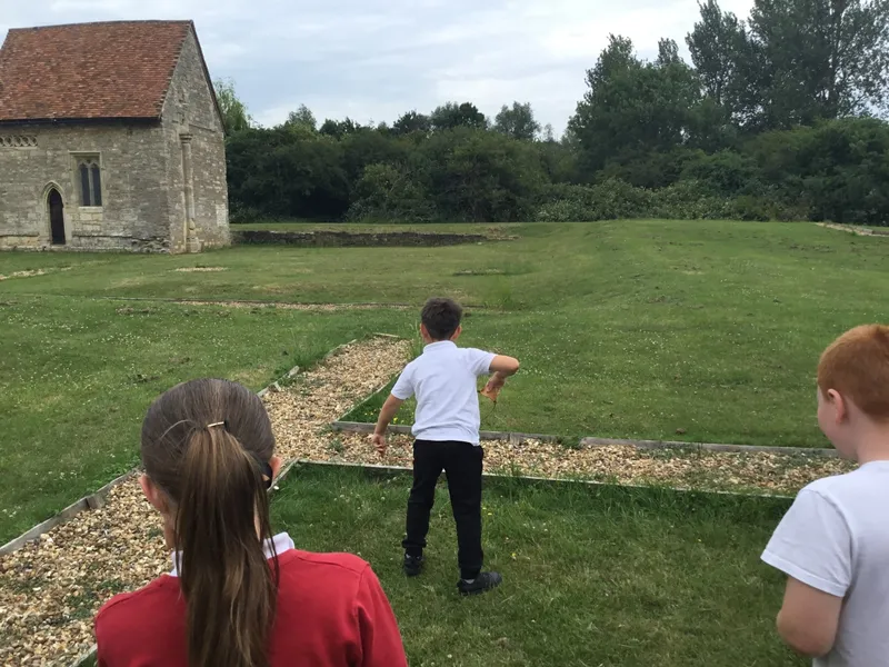 Year 3 - MK Discovery Centre - image 50