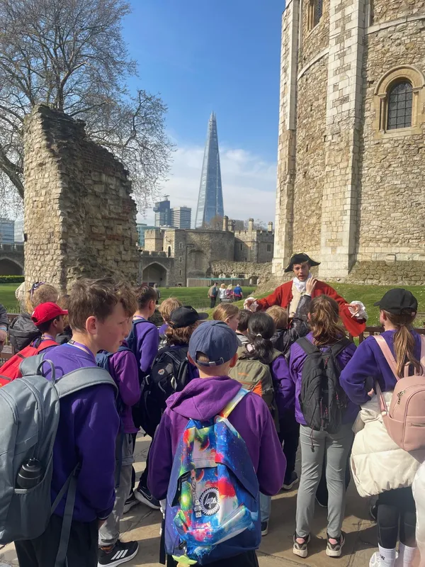 Gallery - created at 2025-04-08 09:11:18 - image 18