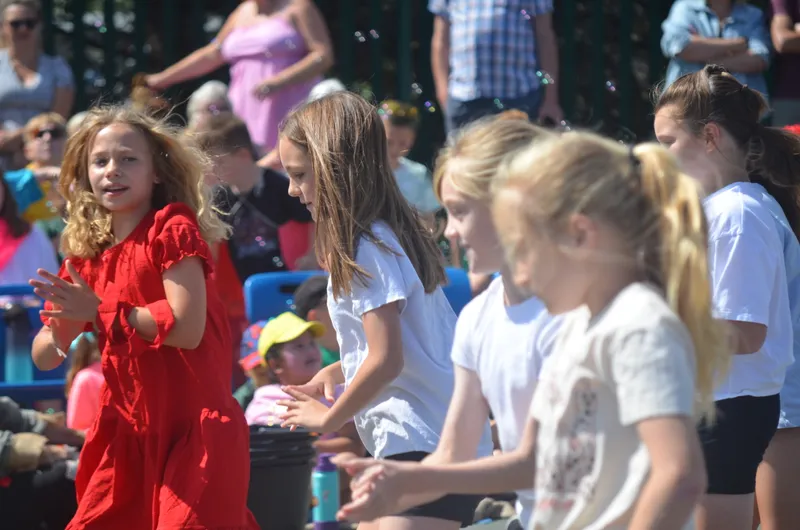 Extravaganza 2025 Part 1 - image 59