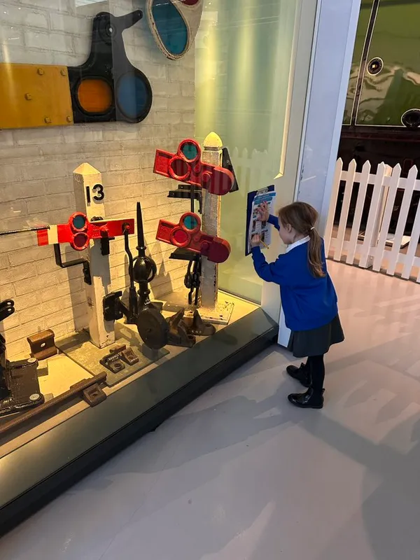 History 3 - image 4 History 3 - image 4