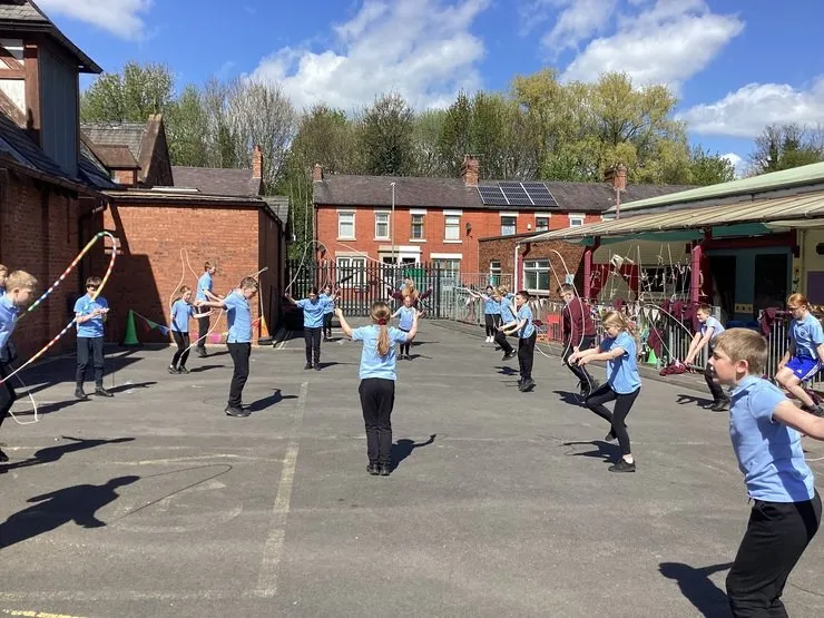 Year 6 pupils - image 4 Year 6 pupils - image 4