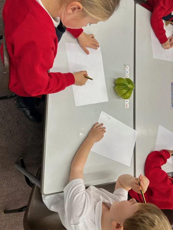 Gallery - created at 2025-10-12 10:09:35 - image 10