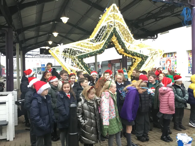 P5-7 Carol Singing - image 6