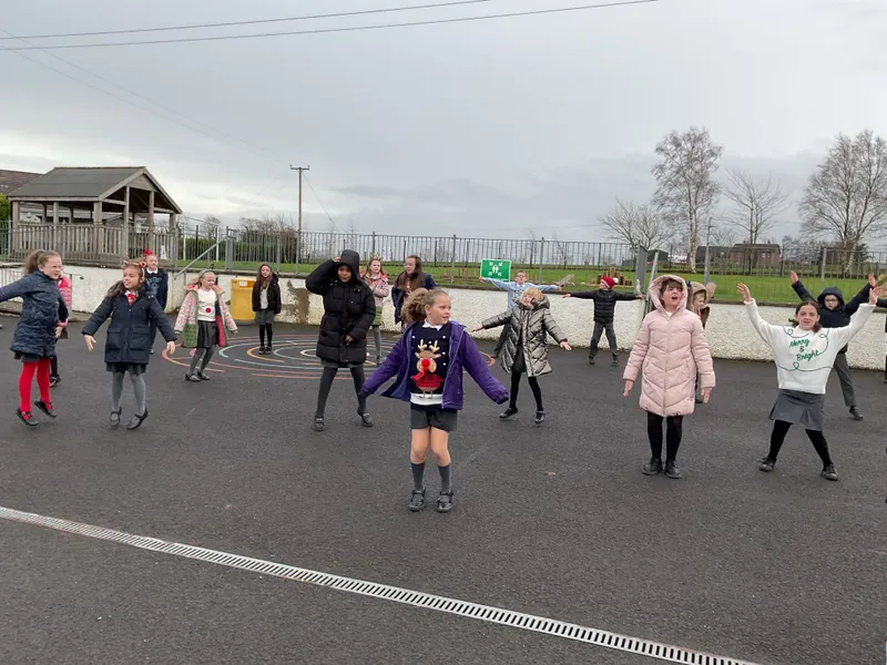 Santa Daily Mile 2025 - image 13 Santa Daily Mile 2025 - image 13