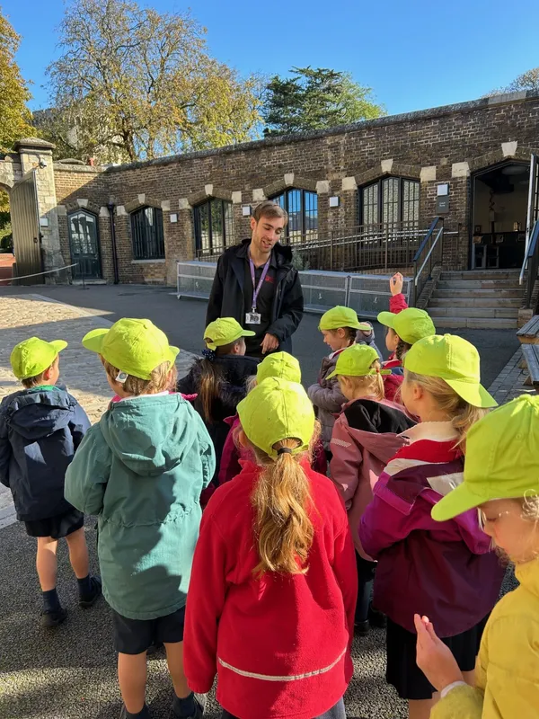 Gallery - created at 2024-10-03 18:39:19 - image 14