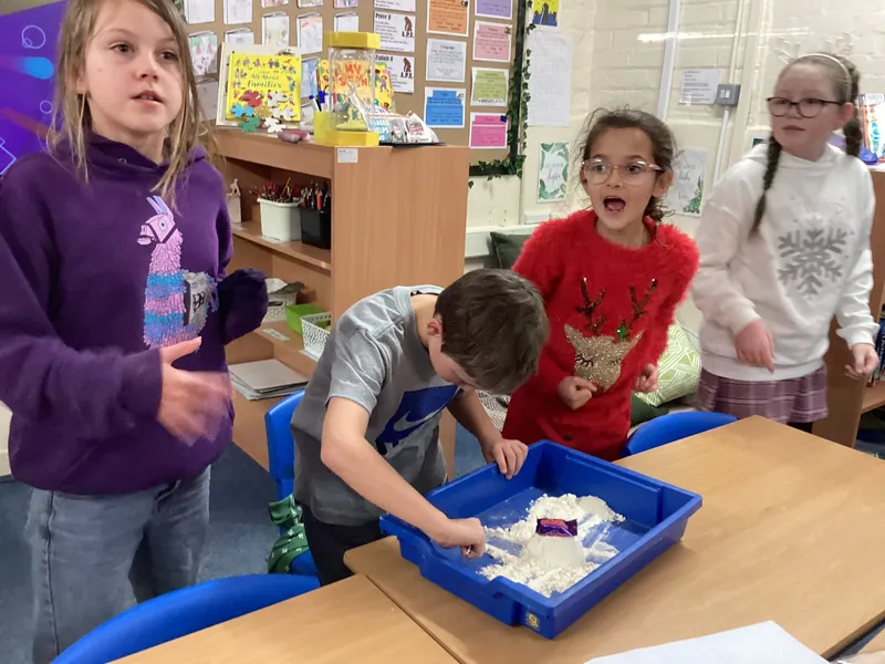 Gallery - created at 2023-03-08 10:20:08 - image 11