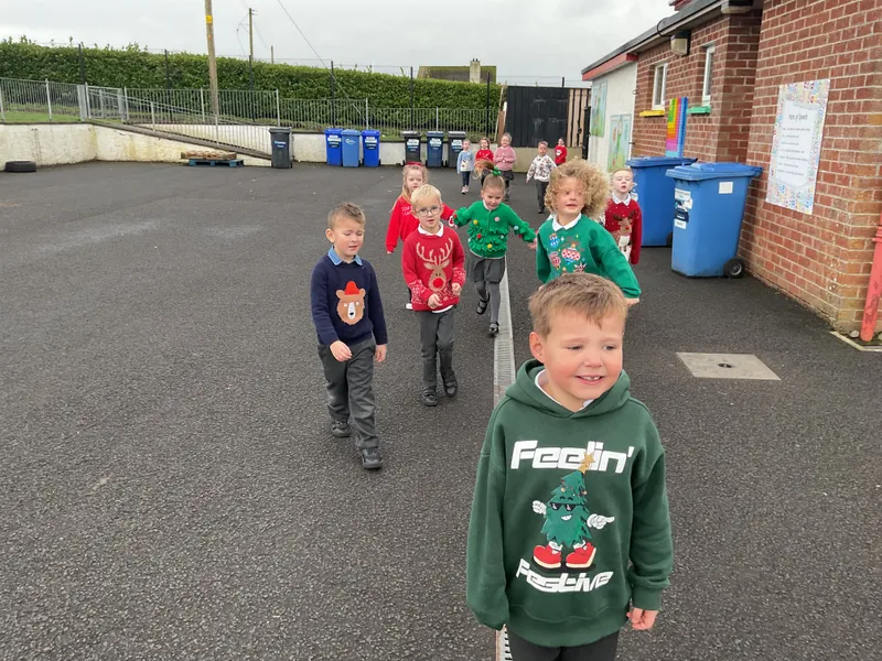 Santa Daily Mile 2025 - image 7 Santa Daily Mile 2025 - image 7