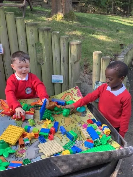 Reception 25 - image 13 Reception 25 - image 13