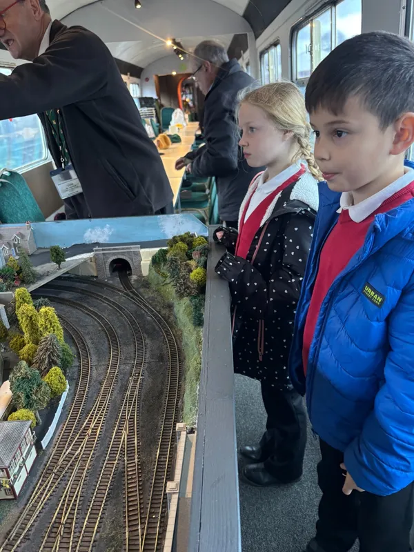 Year 3 Didcot Railway Centre - image 1