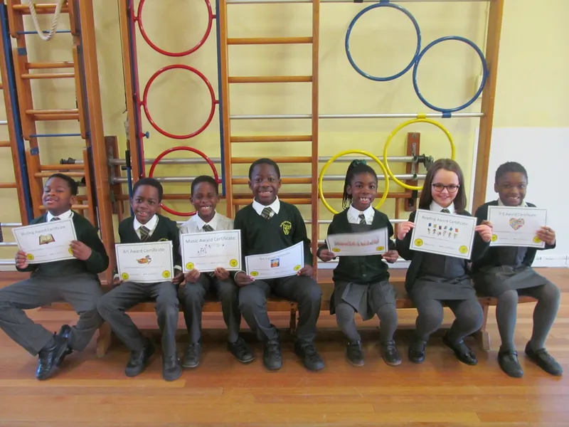 Gallery - created at 2024-12-19 11:04:53 - image 4 Gallery - created at 2024-12-19 11:04:53 - image 4