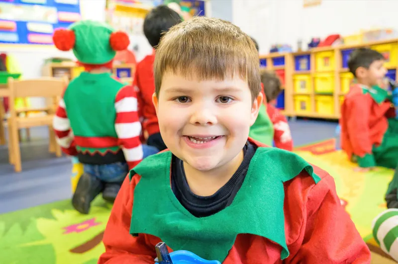 Stay + play - image 12