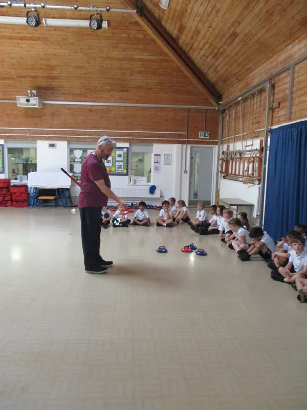 Curling - image 13