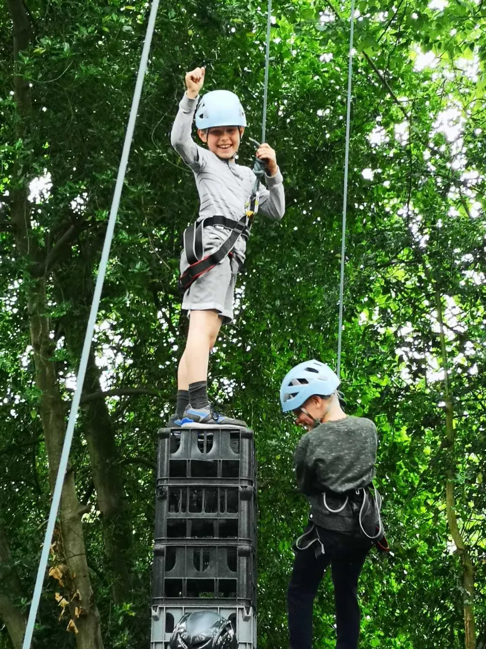 Gallery - created at 2021-11-24 00:55:12 - image 7