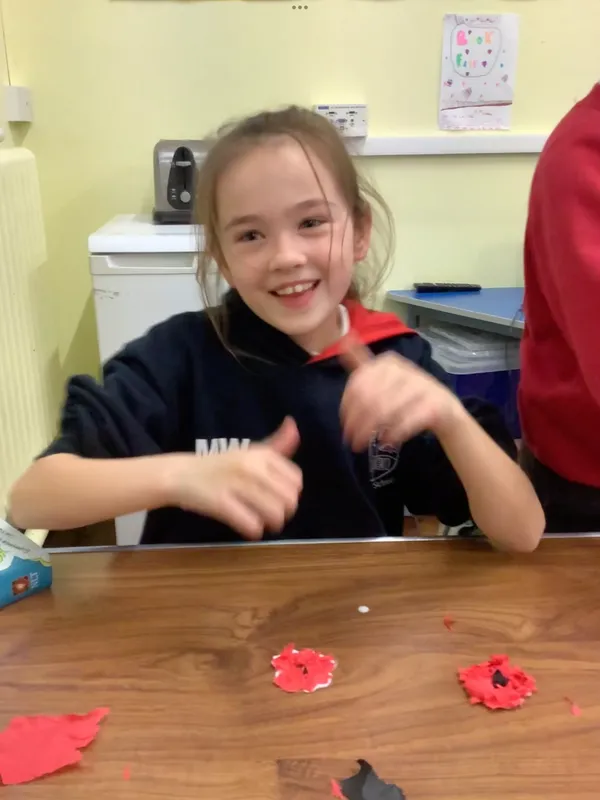 Art Club - Remembrance Day 2025 - image 11 Art Club - Remembrance Day 2025 - image 11