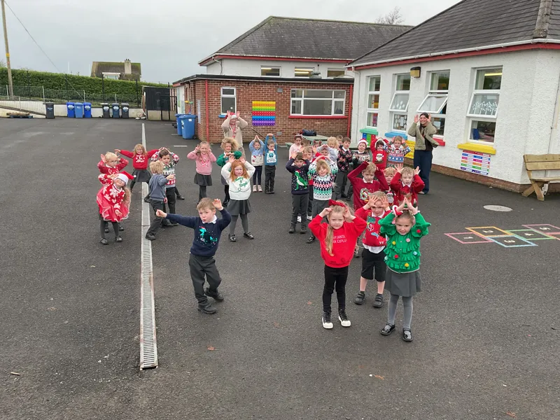 Santa Daily Mile 2025 - image 11 Santa Daily Mile 2025 - image 11