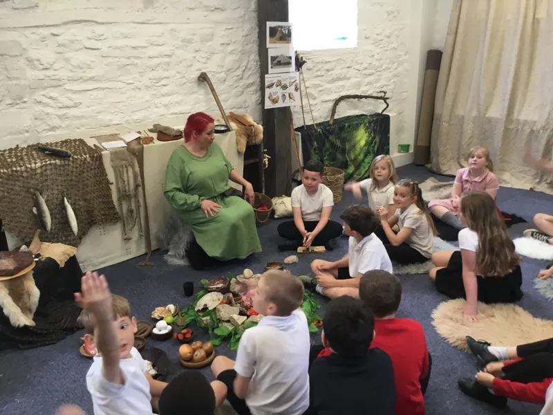 Year 3 - MK Discovery Centre - image 55