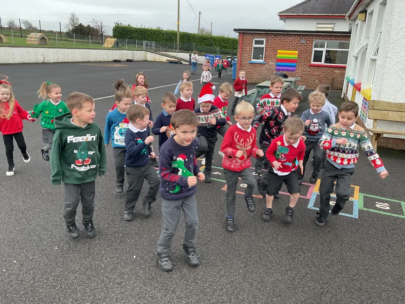 Santa Daily Mile 2025 - image 18 Santa Daily Mile 2025 - image 18