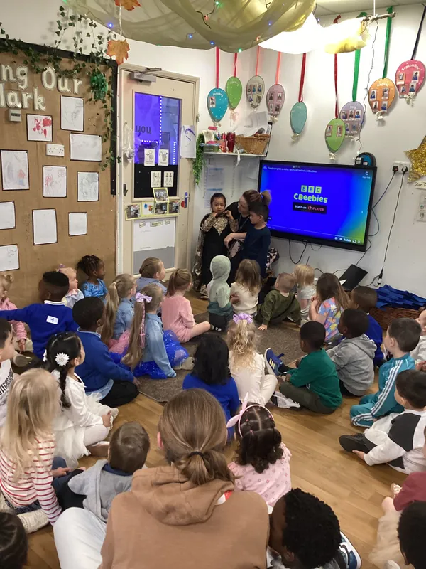 Gallery - created at 2025-04-04 15:02:06 - image 42