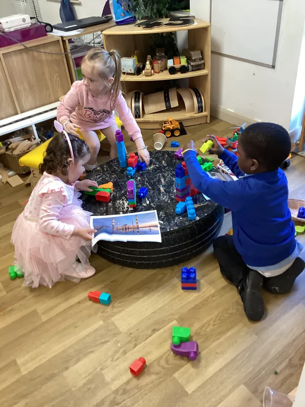 Gallery - created at 2025-04-04 15:02:06 - image 31