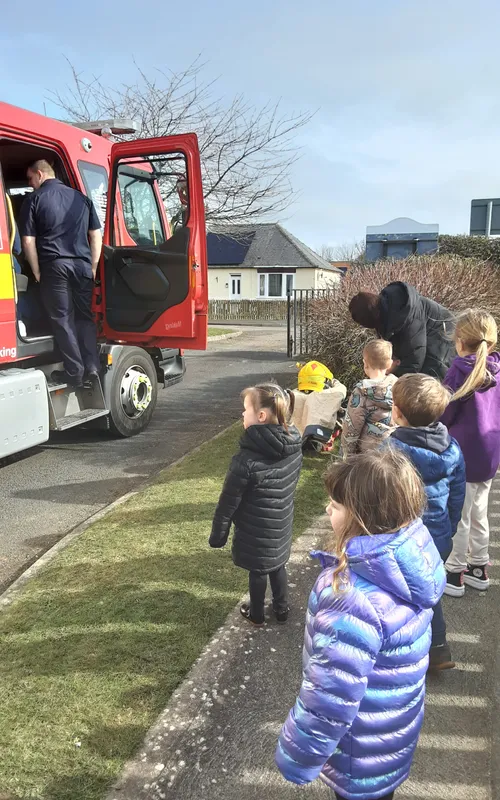 Gallery - created at 2025-03-27 11:04:23 - image 5 Gallery - created at 2025-03-27 11:04:23 - image 5