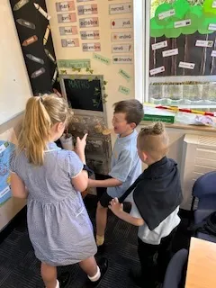 RE freeze frames acting out Mary Jones' life events - image 11 RE freeze frames acting out Mary Jones' life events - image 11