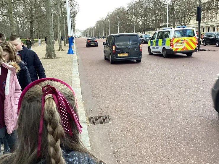 Commonwealth - image 59 Commonwealth - image 59