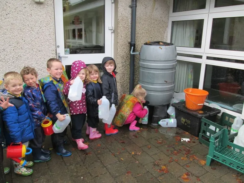 WATER PLAY - image 2