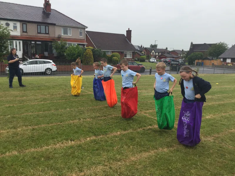 Year 3 & Year 4 Traditional Sports Day Races 04.06.19 - image 10