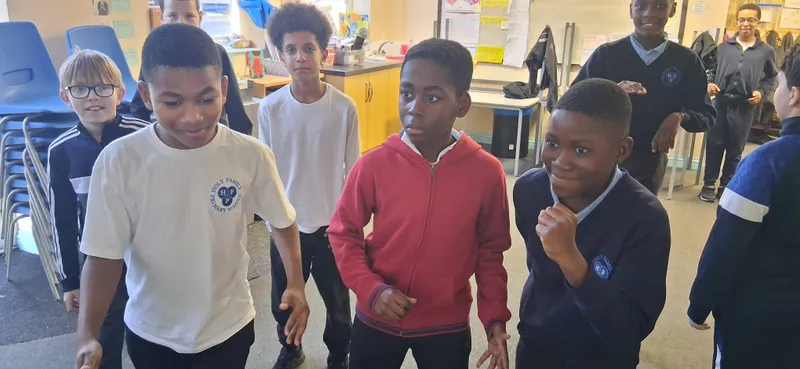 Y6 Christmas - image 30