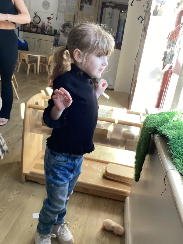 Gallery - created at 2025-04-04 15:02:06 - image 85