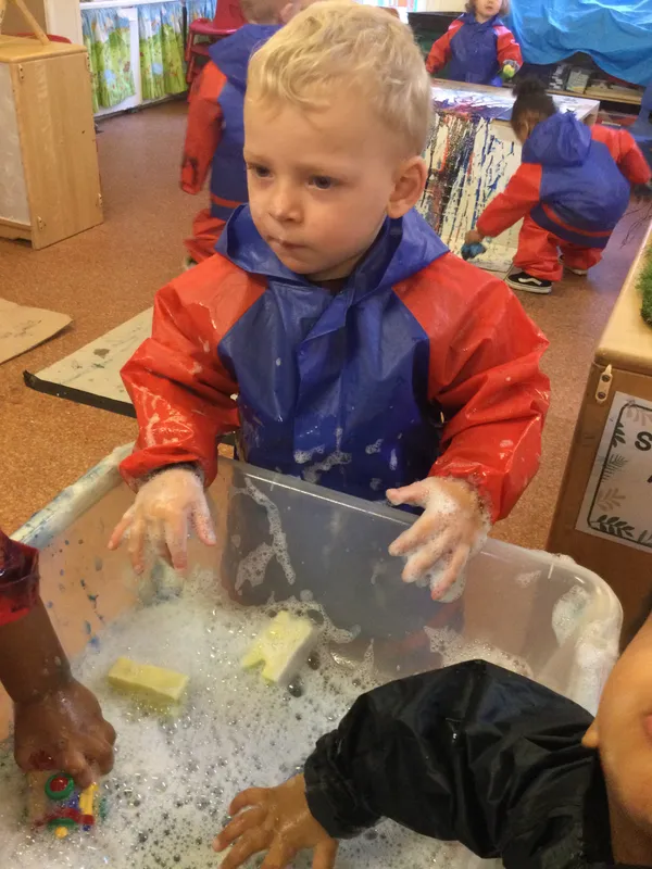 Butterfly Room Lets get messy - image 19 Butterfly Room Lets get messy - image 19