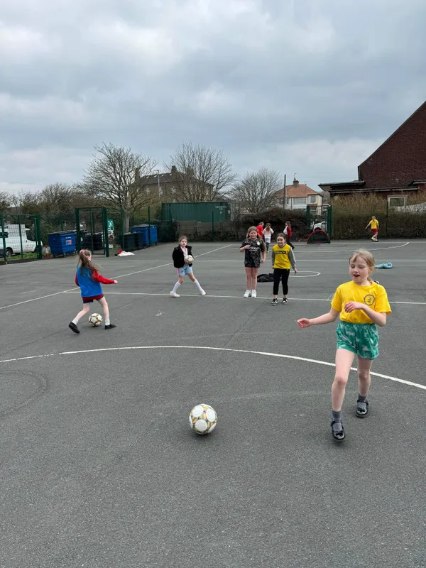 Gallery - created at 2024-05-07 09:28:53 - image 3 Gallery - created at 2024-05-07 09:28:53 - image 3