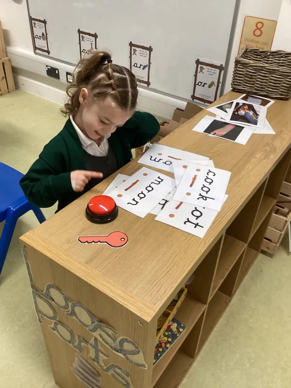 Gallery - created at 2025-10-21 15:11:29 - image 2