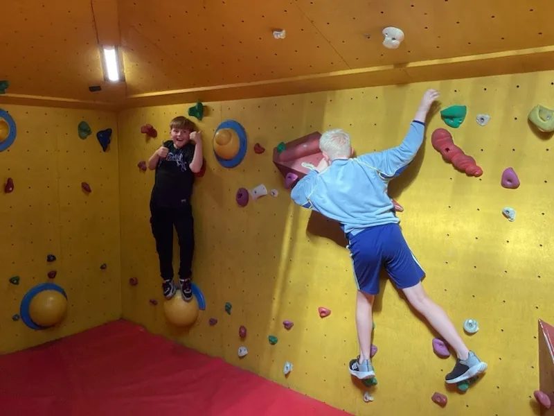 Gallery - created at 2024-09-17 20:50:18 - image 45 Gallery - created at 2024-09-17 20:50:18 - image 45