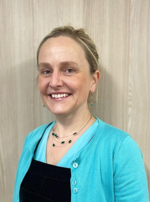 Mrs E Owen - Athrawes Ymyrraeth / Intervention Teacher