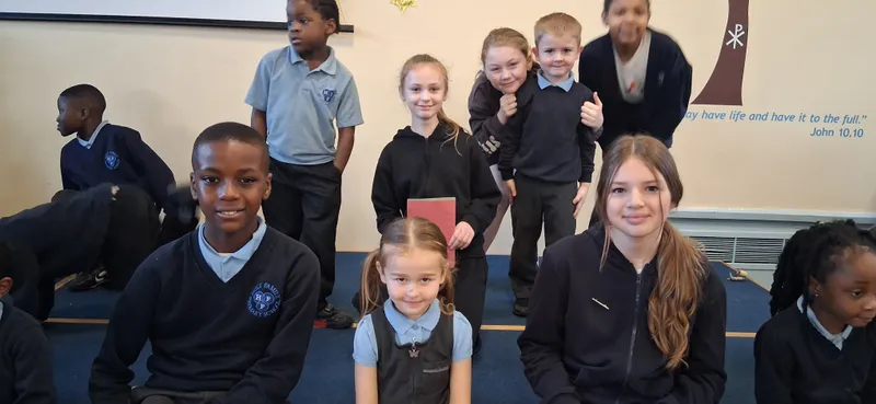 Y6 Christmas - image 31