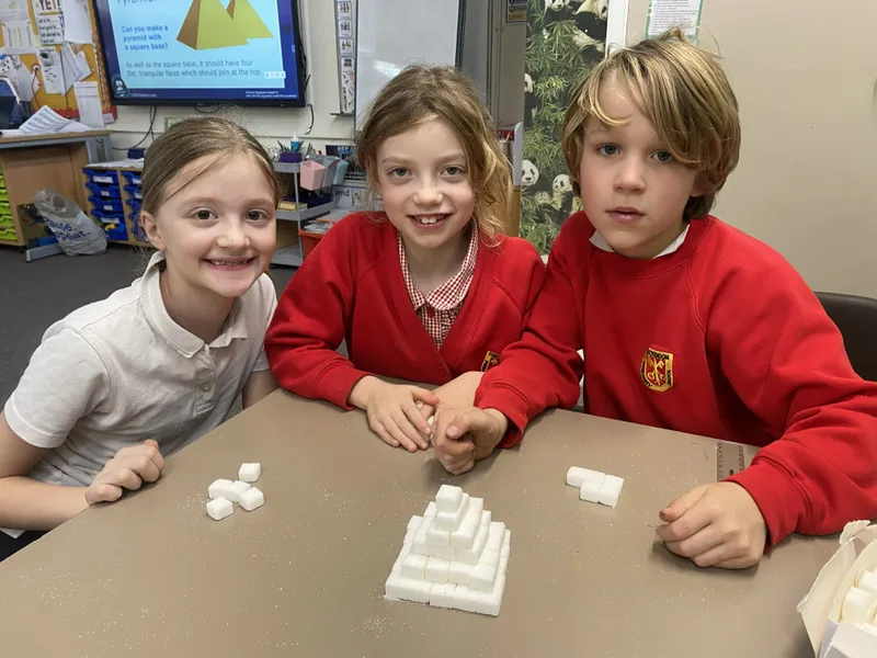 Gallery - created at 2025-11-14 14:33:38 - image 1 Gallery - created at 2025-11-14 14:33:38 - image 1