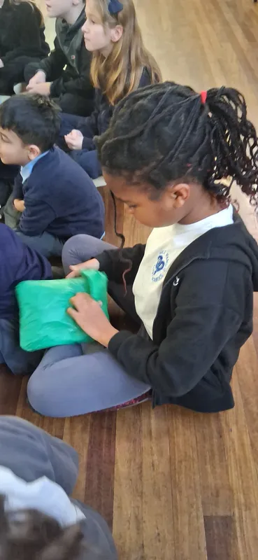 Y6 Christmas - image 1