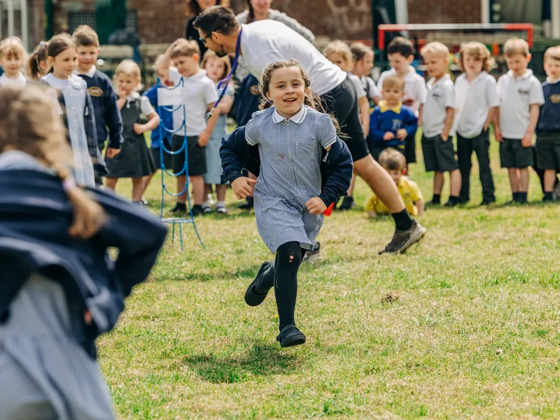 Class To 2/5k - image 6 Class To 2/5k - image 6