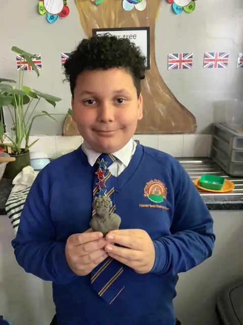 Clay sculptures - image 6