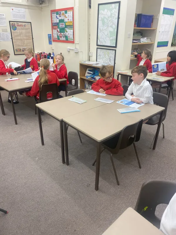 Gallery - created at 2025-10-03 15:29:28 - image 2 Gallery - created at 2025-10-03 15:29:28 - image 2